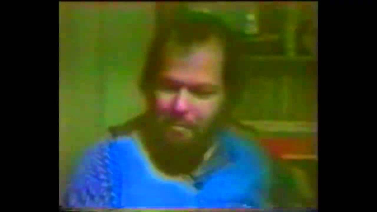 Videozine Cyberpunk 1 - intervista a Wau Holland - YouTube